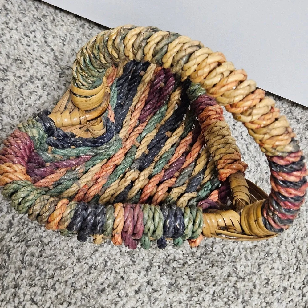 Unbranded woven heart